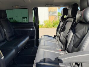 limousine service in siwtzerland